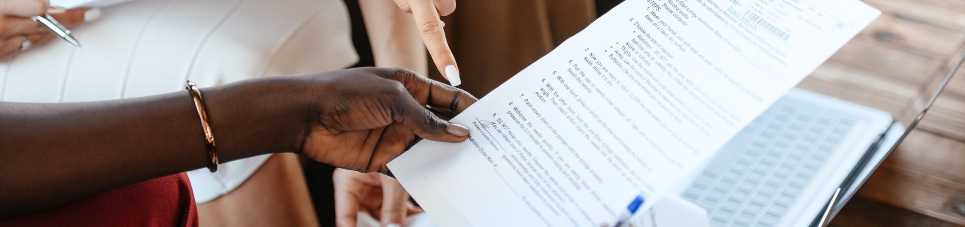 Achat socialement responsable : intégrer les critères sociaux dans  ses marchés publics
